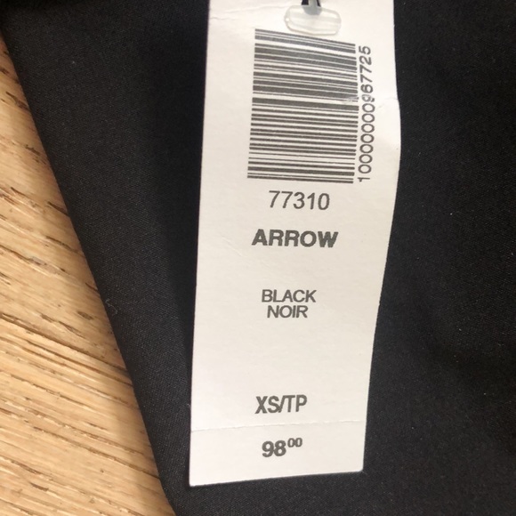 Babaton Black Capri pants!🌸 - Picture 7 of 7